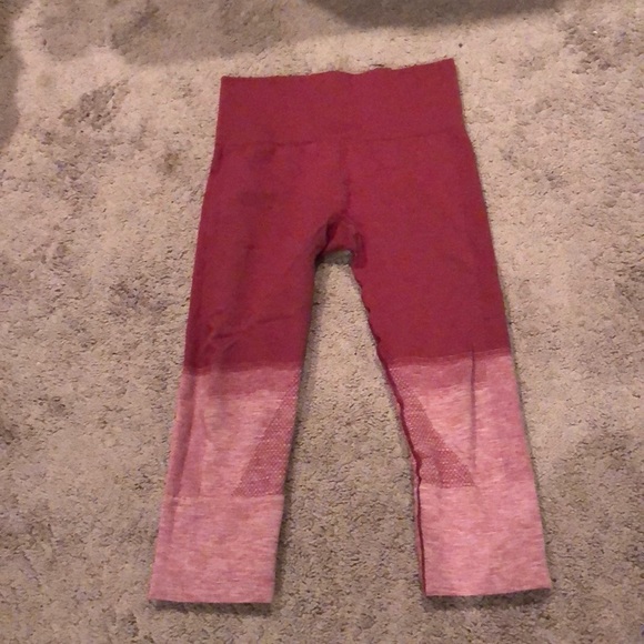 Cropped Lululemon leggings - Picture 1 of 4